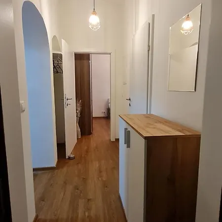 Haus Gratzer *
